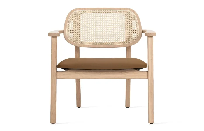 titus lounge chair natural oak