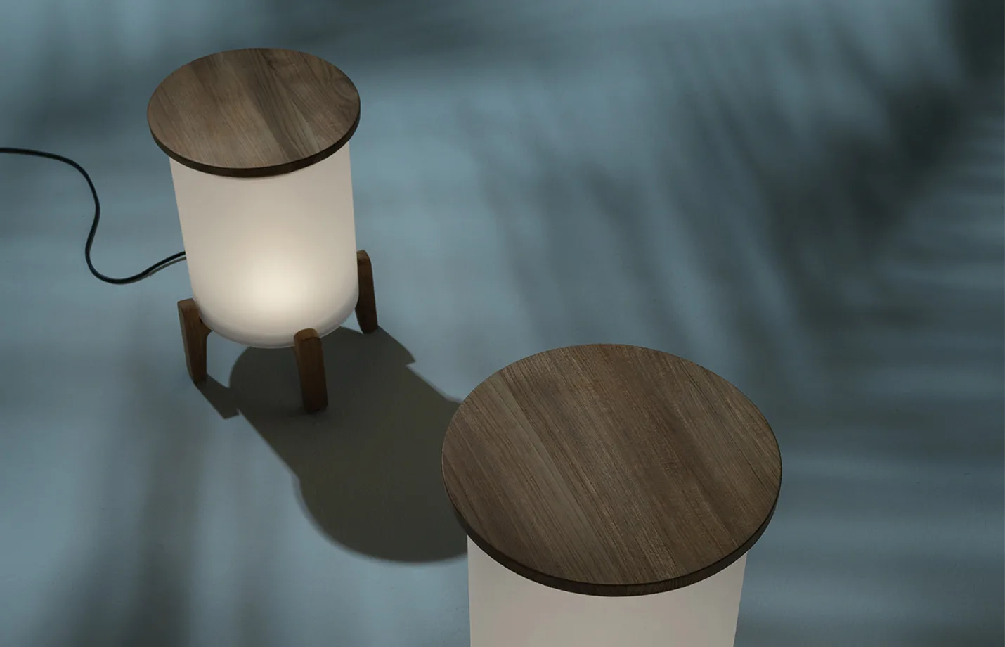 Shake floor lamp