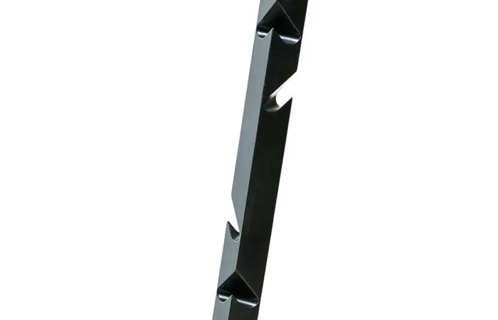 tee coat stand 6