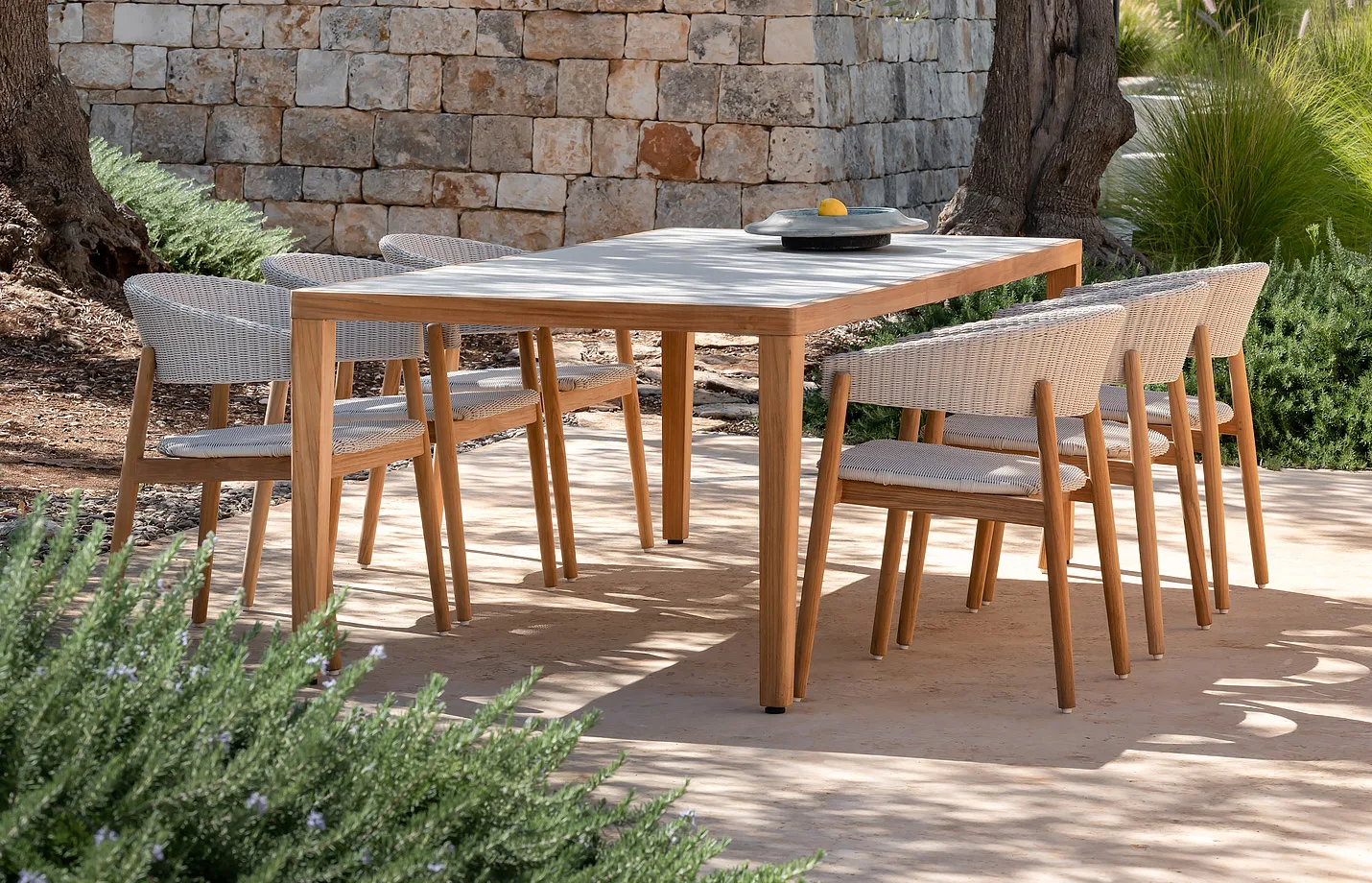 volta dining table ls1